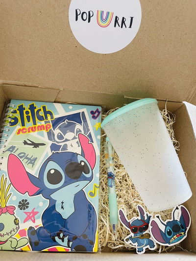 KIT STITCH CUADERNO + VASO GLITTER + VINILOS DECORATIVOS + BIROME