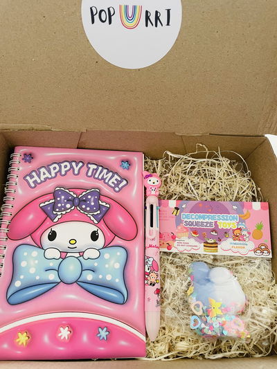 KIT MY MELODY CUADERNO + BIROME COLORES + SQUISHY