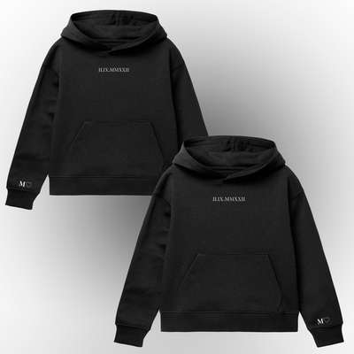 Dúo de buzos fecha números romanos con inicial personalizada