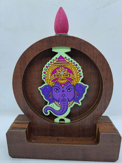 cascada ganesha color