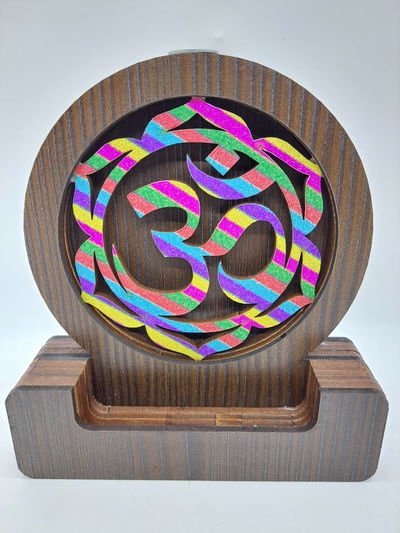cascada de humo om mandala