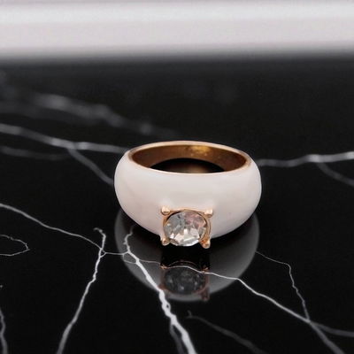 Anillo Esmaltado Blanco Zirconia Acero Dorado - 300138