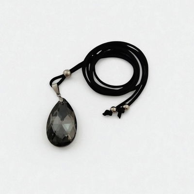 Collar Negro Gota Gris Oscuro 22 mm x 38 mm Gamuza - 700026
