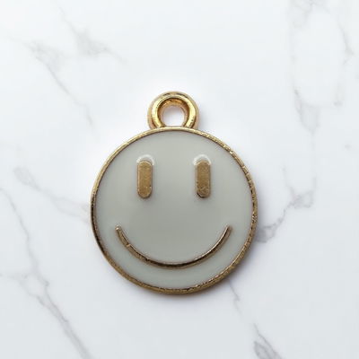 Dije Esmaltado Emoji Blanco Acero Dorado - 400100BLA