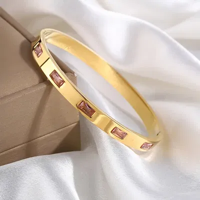 Esclava 65 mm x 54 mm Zirconia Rosa Enchapado en Oro - 500085