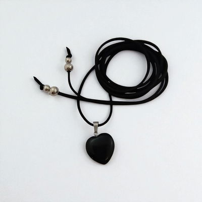 Collar 1,40 m Negro Corazón Negro 20 mm Gamuza - 700034