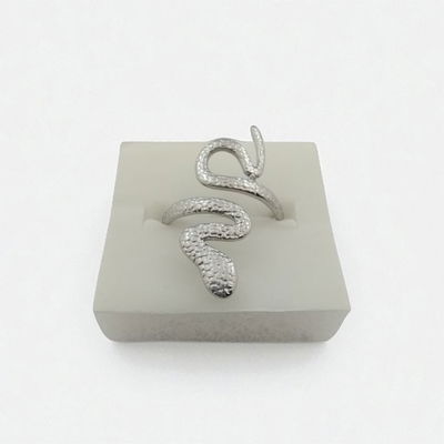 Anillo Serpiente Regulable Acero Quirúrgico - 300042