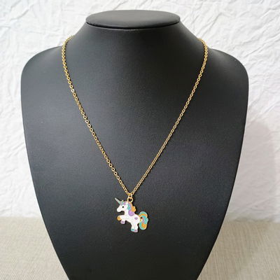 Collar 50 + 5 cm Espejo 0,6 mm Esmaltado Unicornio 33 mm x 23 mm Acero Dorado - 700063