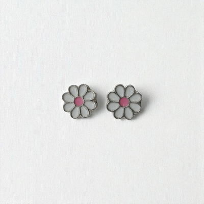 Aros Esmaltado Flor Blanco Fucsia 9 mm Acero Quirúrgico - 200241