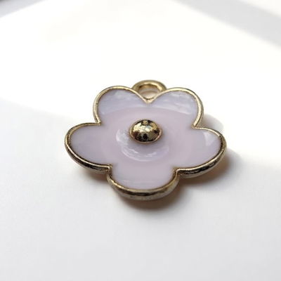 Dije Esmaltado Flor Rosa Acero Dorado - 400078ROS
