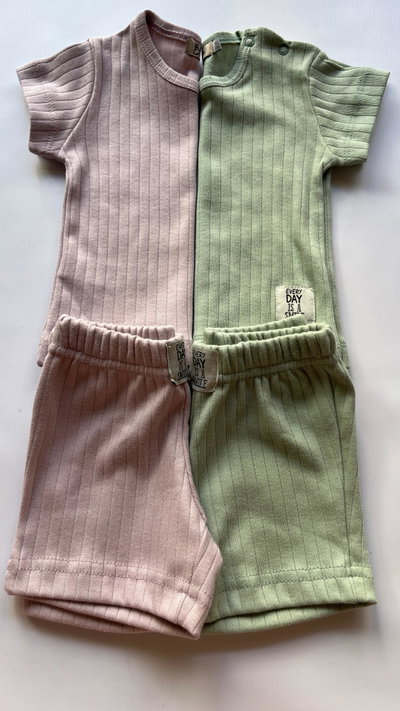 Conjunto remera y short