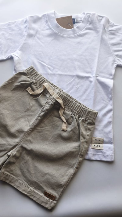 Conjunto Remera básica + Short de gabardina