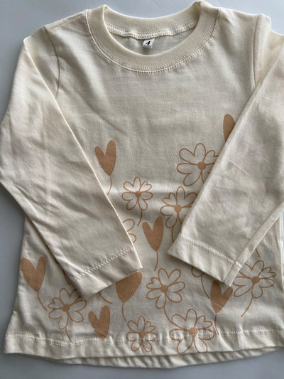 Remera blanca Beba