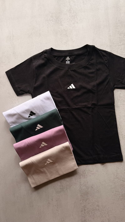 Remera adi 3D