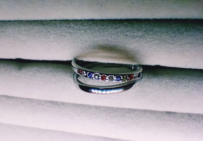 ANILLO DE ACERO MULTICOLOR