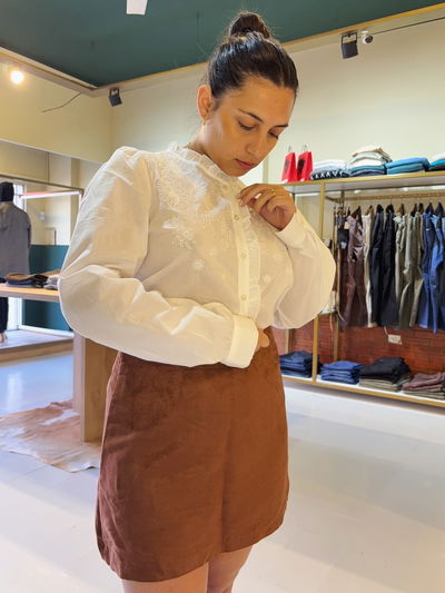 Camisa bordada frente 