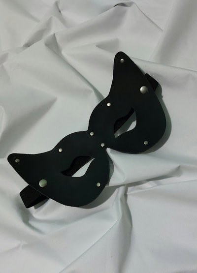 ANTIFAZ CUERO GATITA