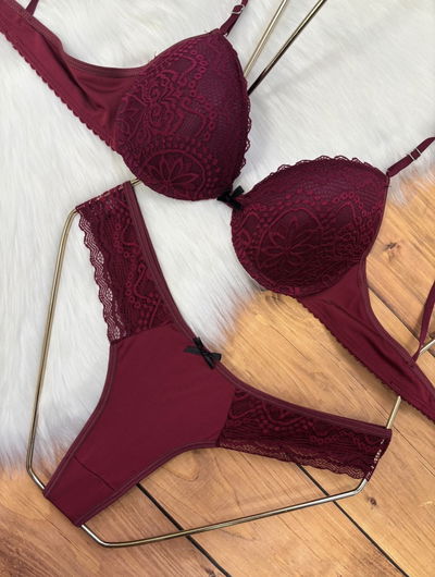 Conjunto push up de microfibra con encaje 