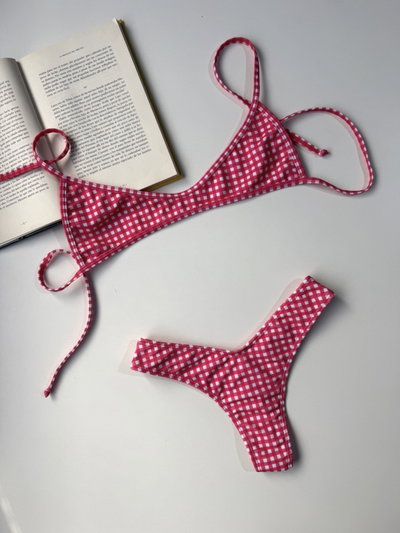Bikini Cherry (microtop) 🍒