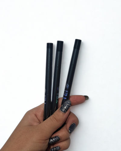 Delineador de Ojos Tei Black - Negro Intenso y Alta Definición.