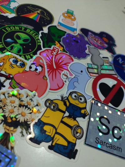 50 stickers surtidos sin a eleccion