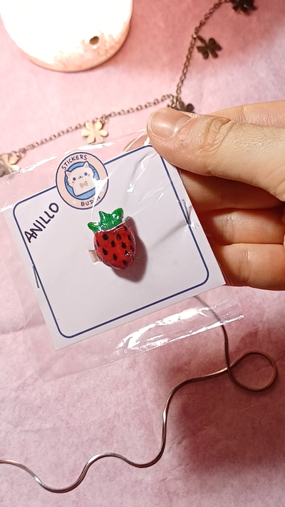 Anillo ajustable de frutilla 