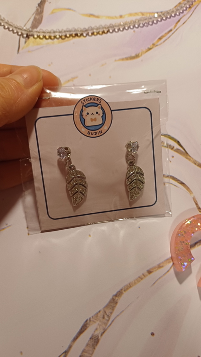 Aritos hoja strass