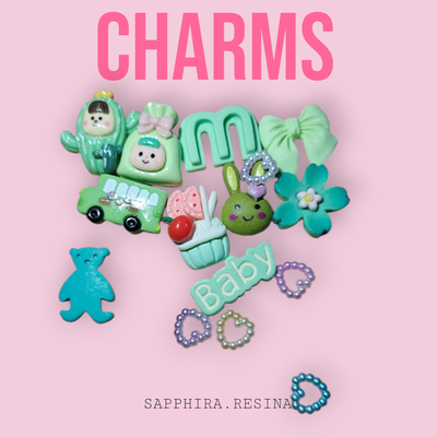 Charms verdes x 10 variados + adornitos