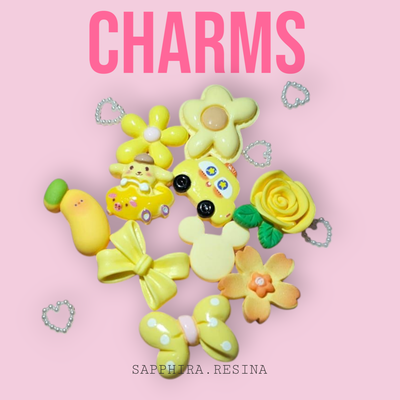 Charms amarillos x 10 variados + adornitos