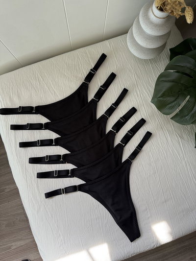 1/2 docena TITA LISA NEGRA