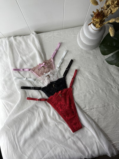 Pack LESS PUNTILLA (x4 bombis)