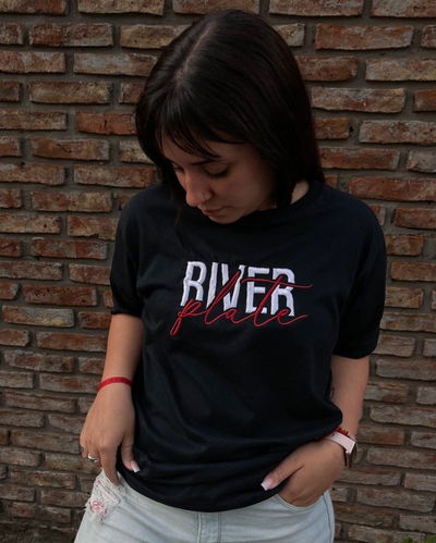 REMERA RPLATE