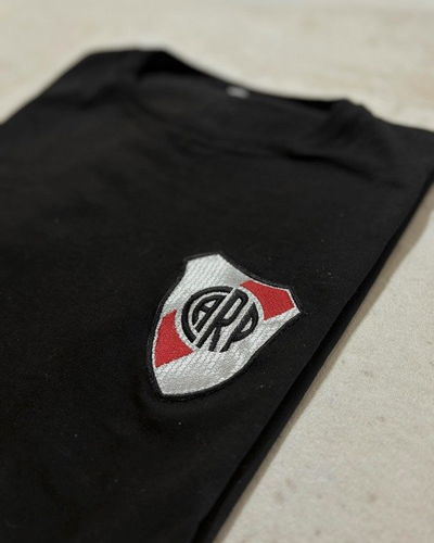 REMERA EL MAS GRANDE