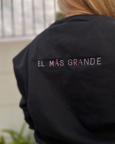 BUZO CUELLO REDONDO DEL MAS GRANDE