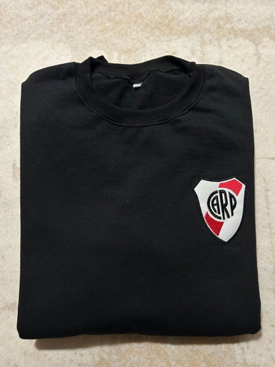BUZO ESCUDO