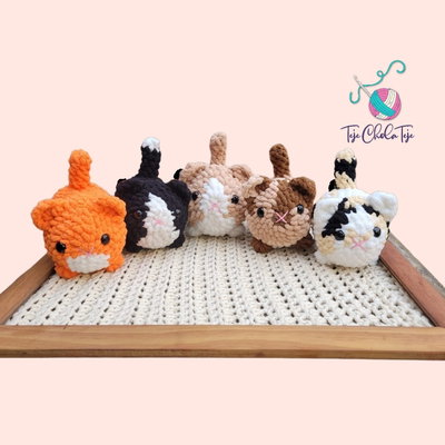 Gatos Gorditos Tejidos a Mano