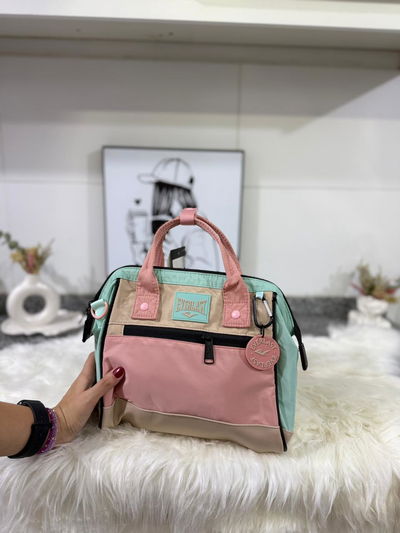 Bolsito Everlast impermeable rosa