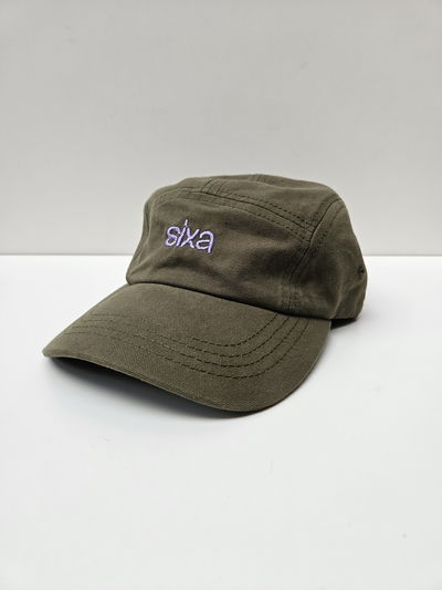 GORRA 5 PANELES TRADICIONAL Verde/lila