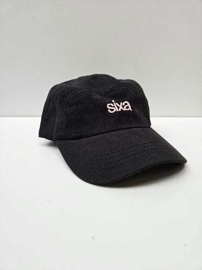 GORRA 5 PANELES TRADICIONAL Negra/rosa