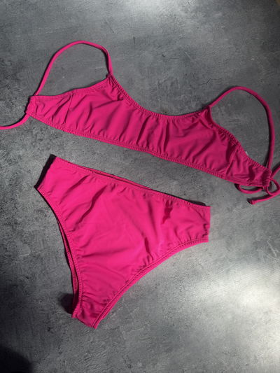 Bikini fucsia less alta