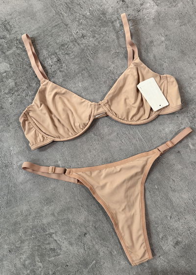 Conjunto Kaury microfibra c/aro sin relleno