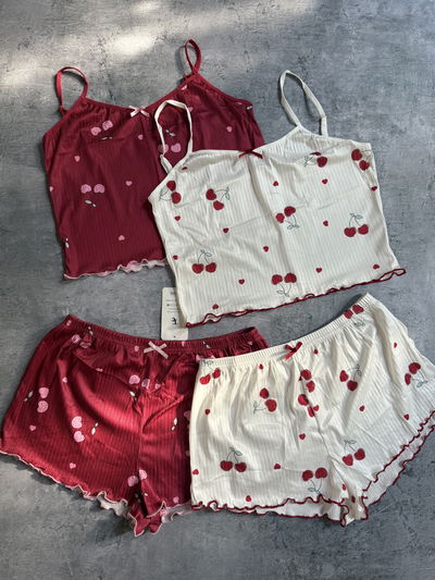 Pijamas cereza