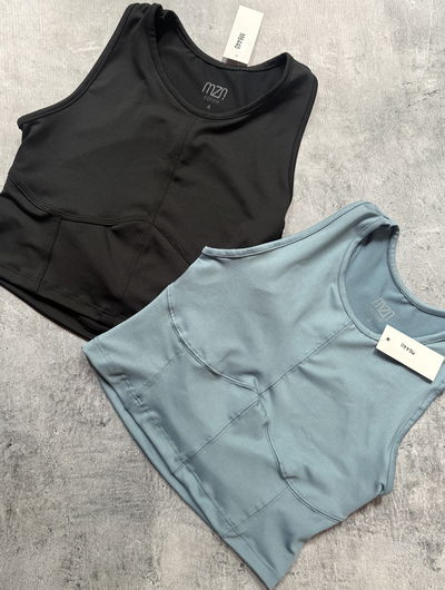 Top deportivo largo Mozione 