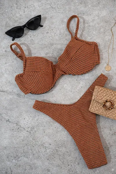 Bikini Justina cuadrille marrón