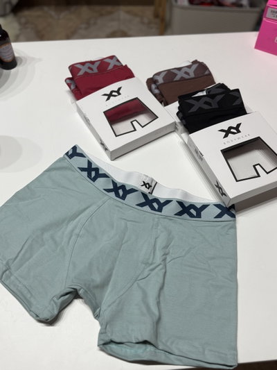 Bóxer XY lisos talle L