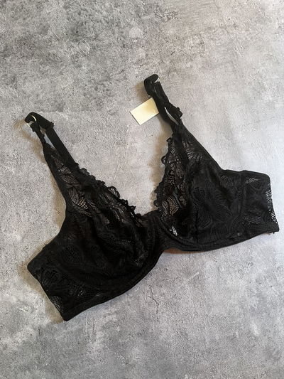 Corpiño con aro y encaje Trenda 