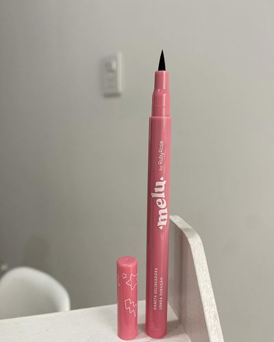 Delineador en fibra Melu - Ruby Rose