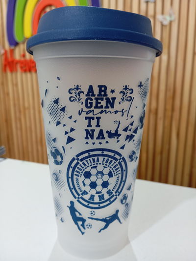 Vaso con tapa modelos varios