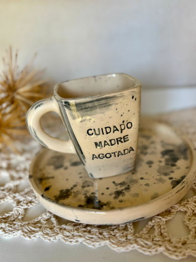 SET SALPICADO "TAZA FRASE + PLATO"