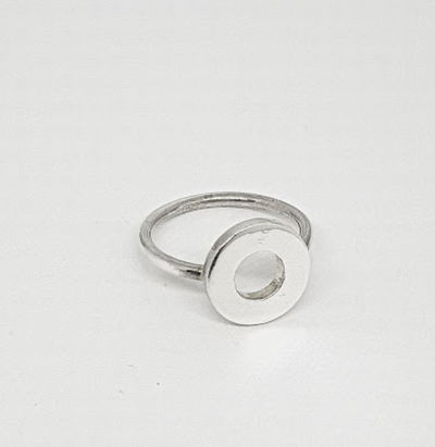 Anillo circulo macizo